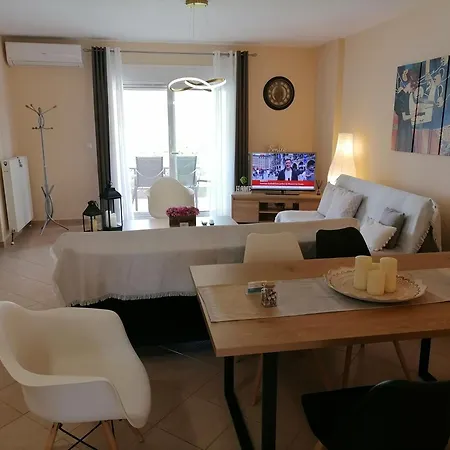 Bella Casa Néa Péramos