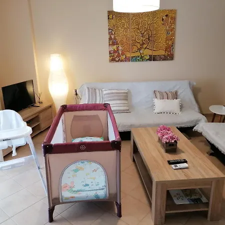 Bella Casa * Néa Péramos