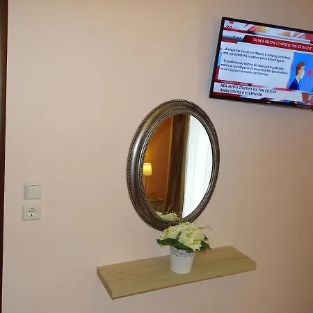 Bella Casa * Néa Péramos