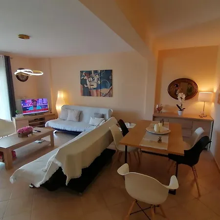 Bella Casa