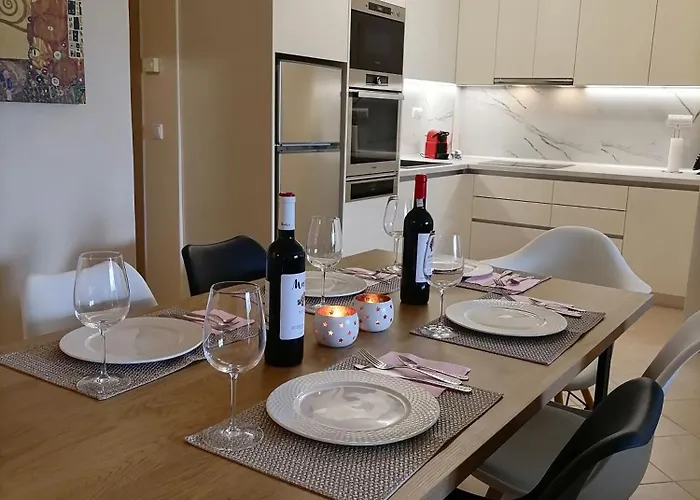 Apartament Bella Casa *
