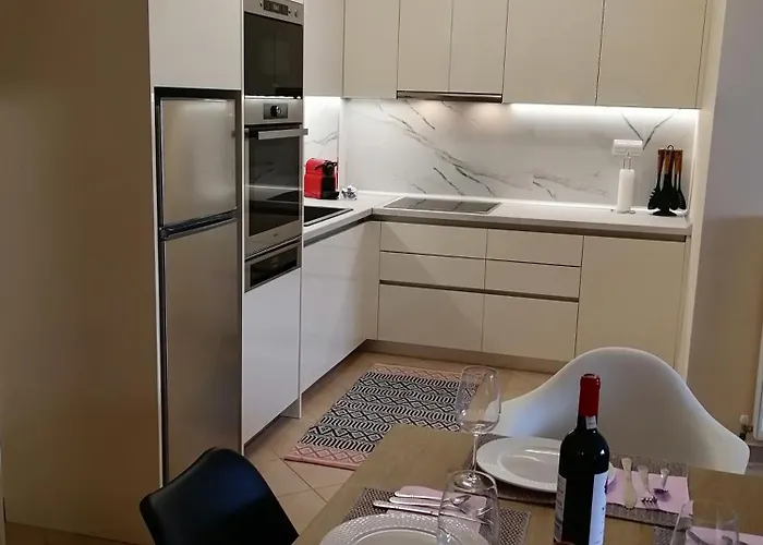 Apartament Bella Casa Néa Péramos